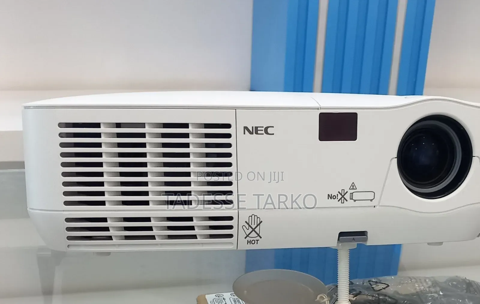 Nec Projector