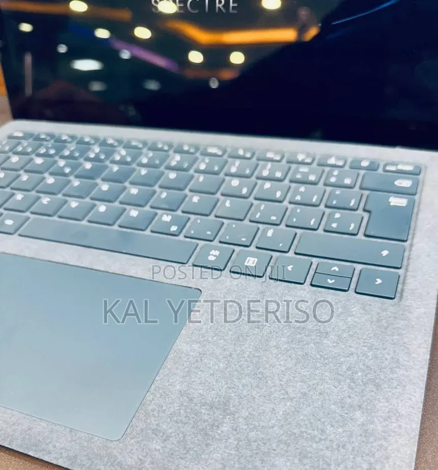 New Laptop Microsoft Surface Laptop 3 16GB Intel Core i7 SSD 256GB