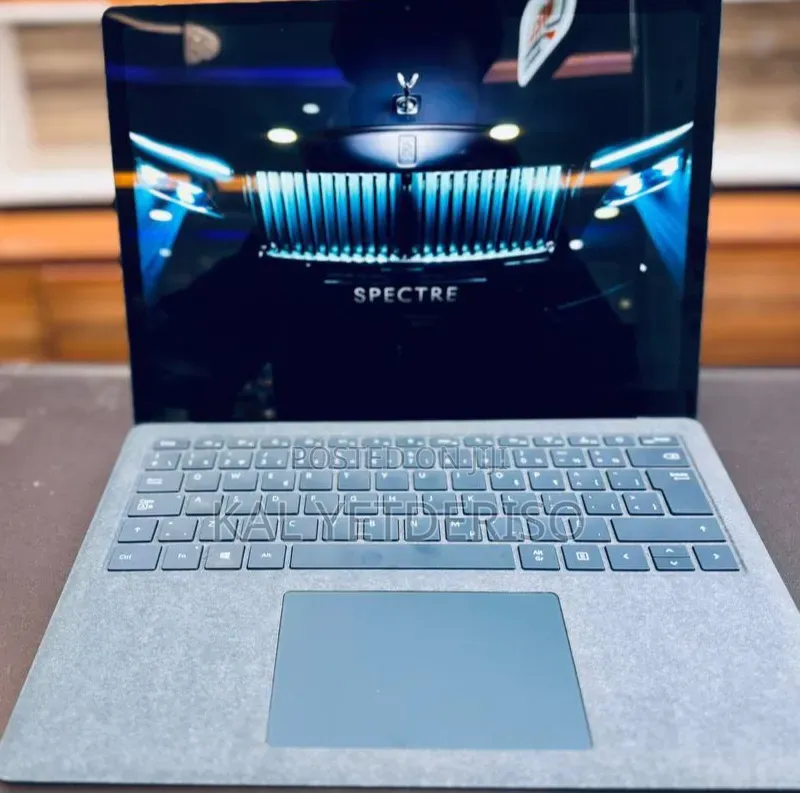 New Laptop Microsoft Surface Laptop 3 16GB Intel Core i7 SSD 256GB