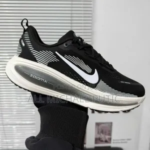 Nike Vomero 18 Master Quality Comfort Shoes