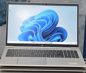 New Laptop HP EliteBook 850 G8 16GB Intel Core i7 SSD 512GB