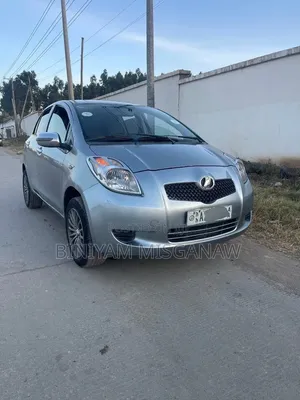 Toyota Yaris 2007 Gray