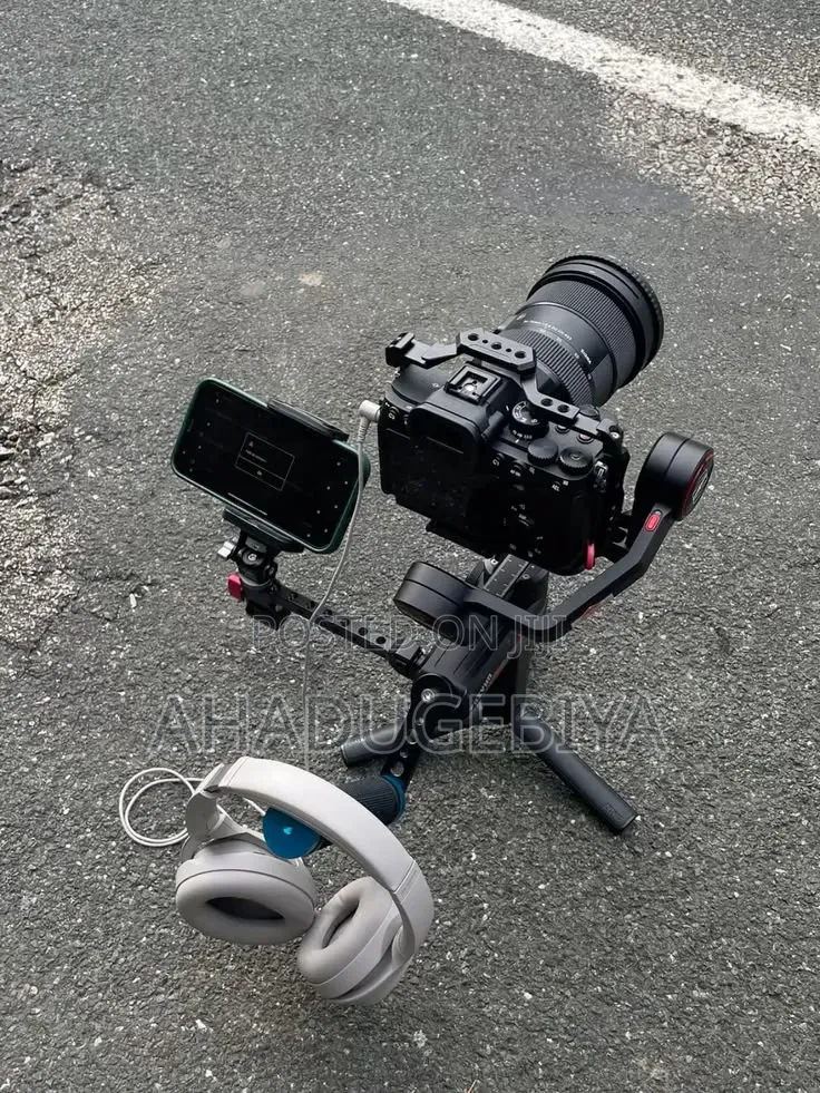 Sony ZV-E10 Mark I Mirrorless Vlogging Camera | Video |