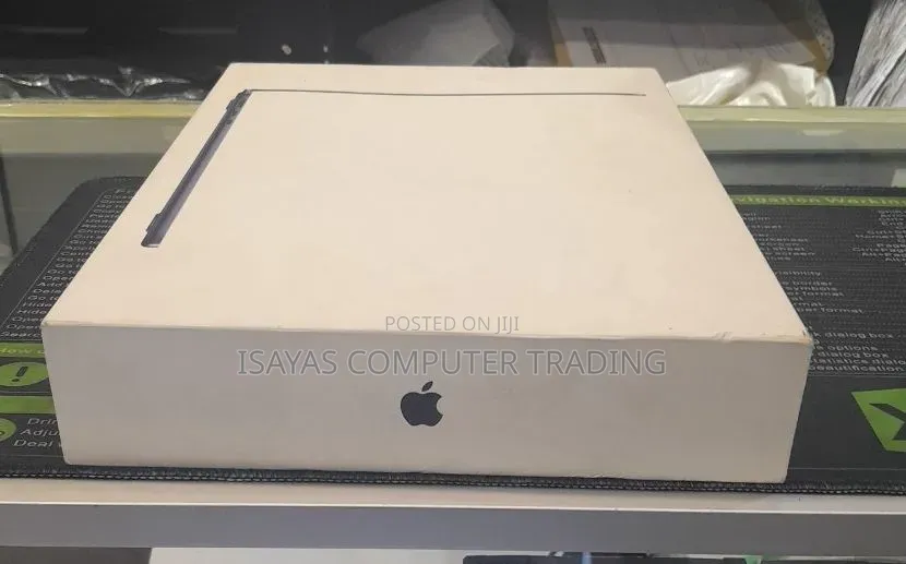 New Laptop Apple MacBook Air 2026 M5 16GB Apple M5 SSD 512GB
