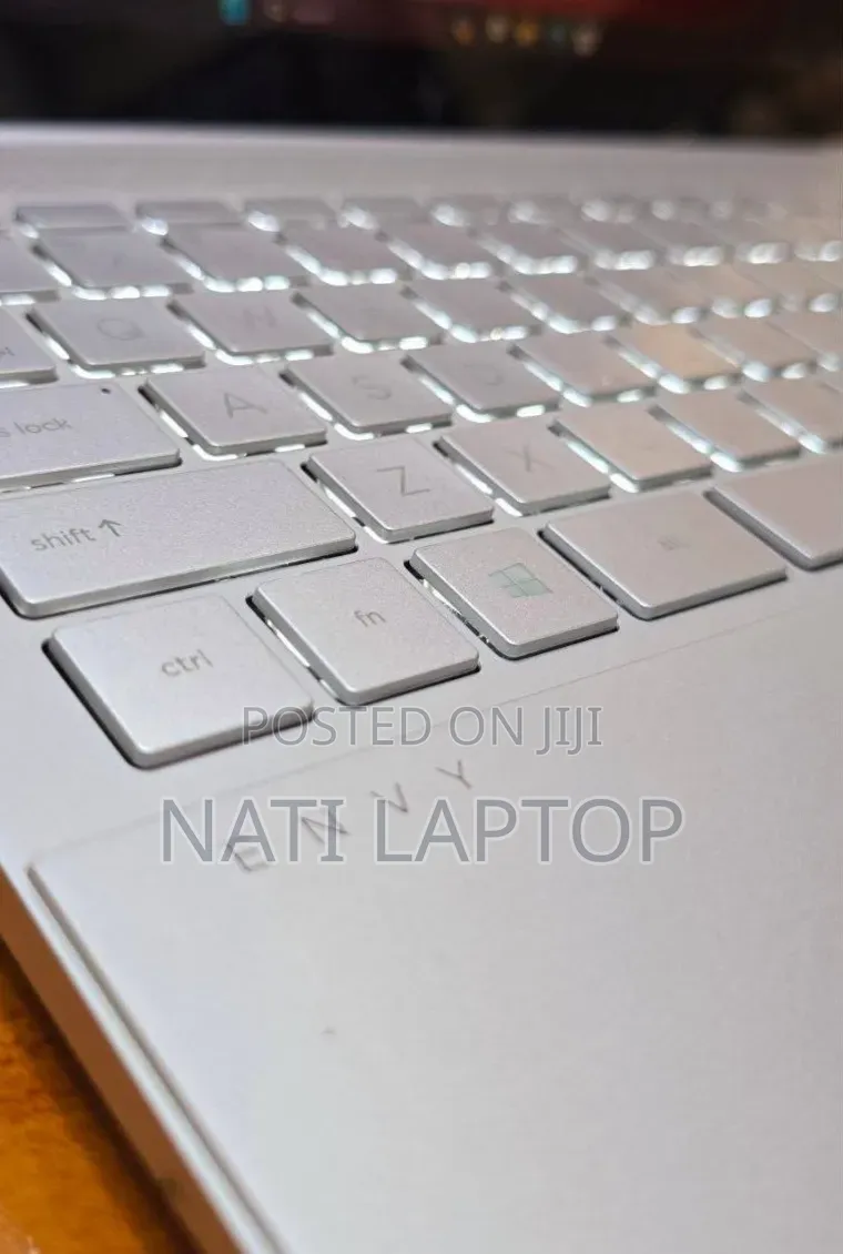 New Laptop HP 16GB Intel Core i5 SSD 512GB