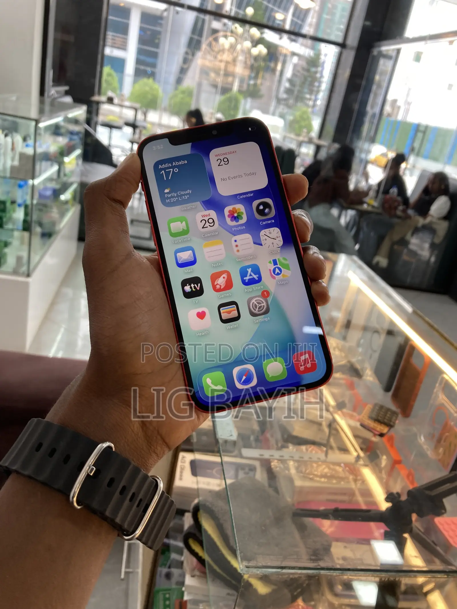 Apple iPhone 12 64 GB Red