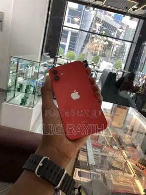 Apple iPhone 12 64 GB Red