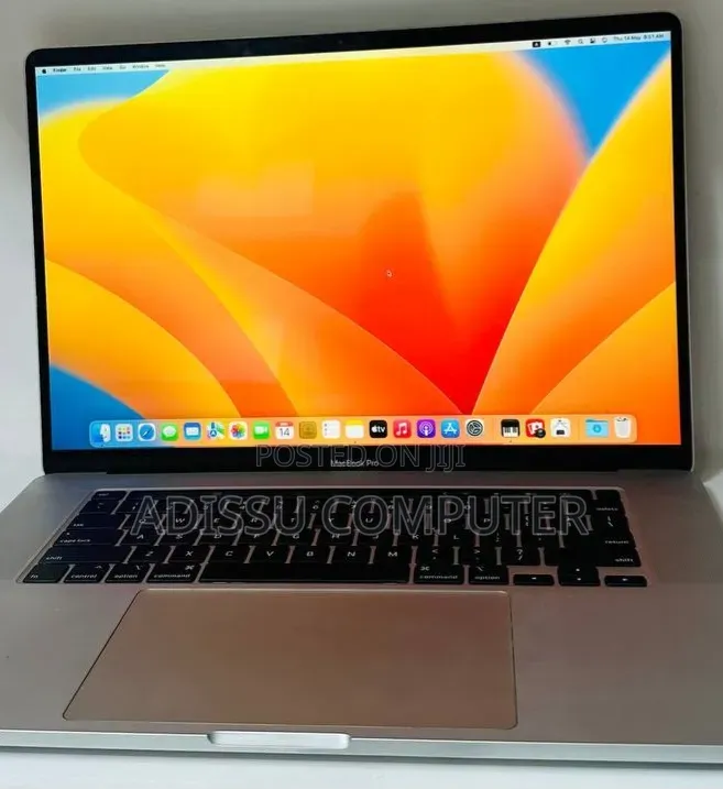 New Laptop Apple MacBook Pro 2019 16GB Intel Core i9 SSD 1T