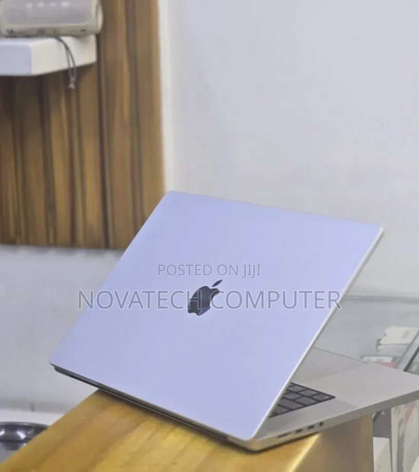 Laptop Apple MacBook Pro 2021 M1 32GB Apple M1 SSD 512GB