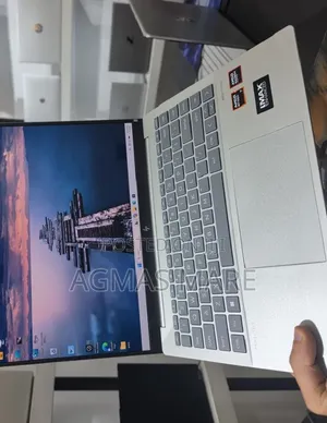 New Laptop HP Pavilion 14 32GB AMD Ryzen 7 SSD 1T