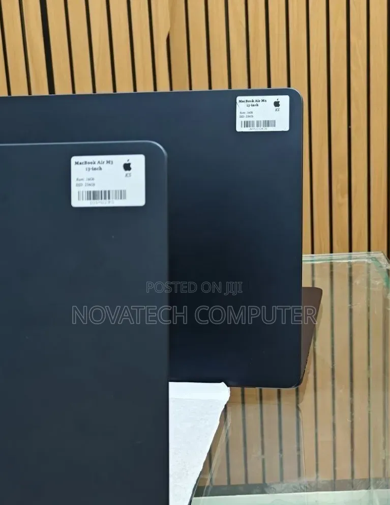 Laptop Apple MacBook Air 2025 M4 16GB Apple M4 SSD 256GB
