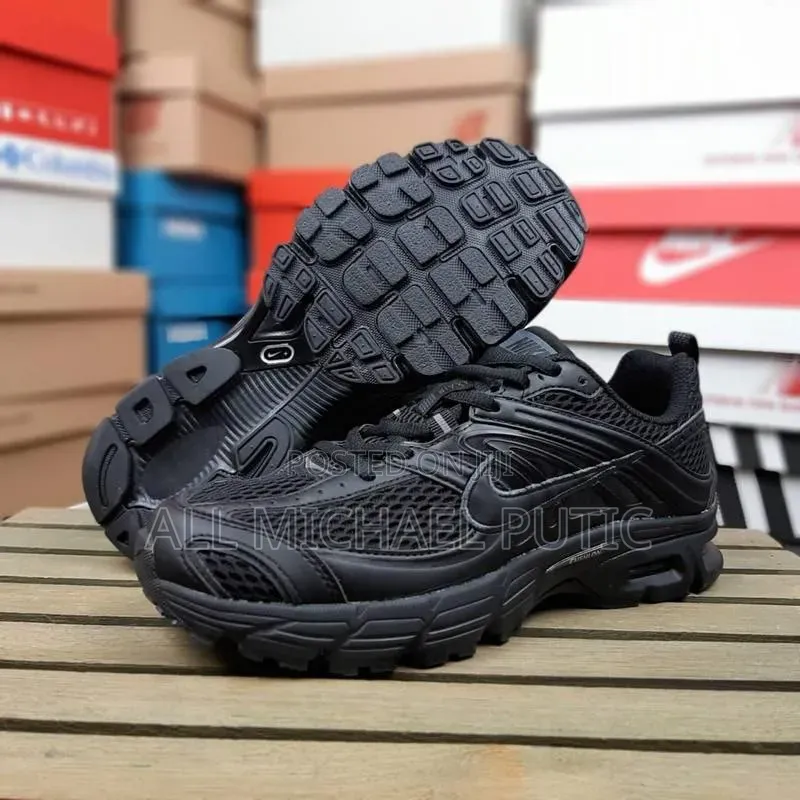 Nike Airmax Moto Shoes