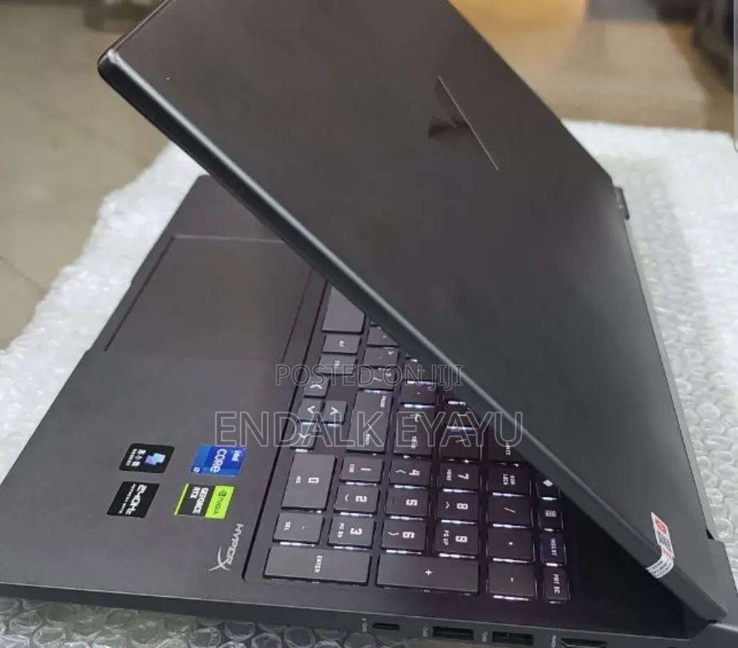 New Laptop HP Victus 16 16GB Intel Core i7 SSD 1T
