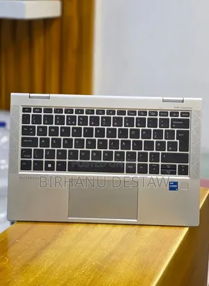 New Laptop HP EliteBook 830 G8 16GB Intel Core i5 SSD 512GB