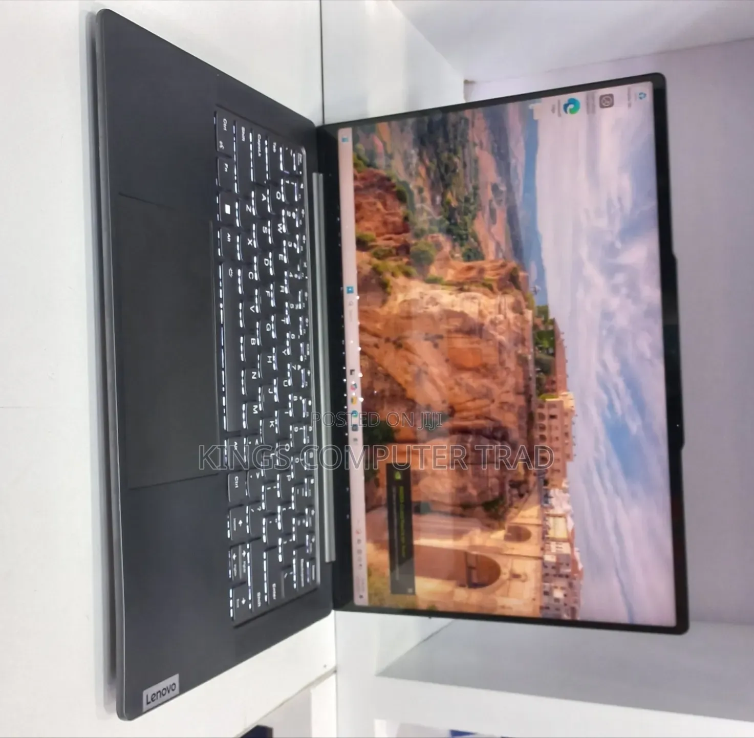 New Laptop Lenovo ThinkPad Yoga 16GB Intel Core i7 SSD 1T