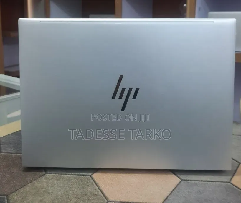 New Laptop HP EliteBook 840 G10 16GB Intel Core i5 SSD 512GB