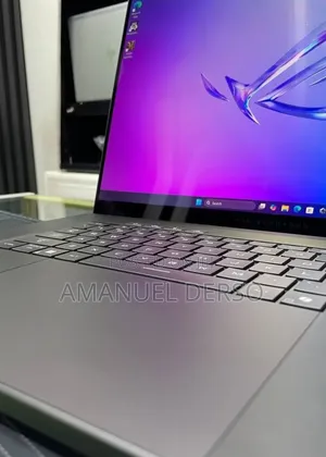 New Laptop Asus ROG Strix G16 G614 32GB Intel Core Ultra 9 SSD 1T