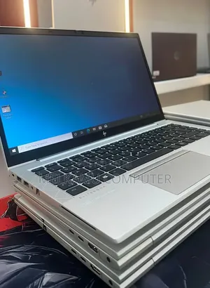 New Laptop HP EliteBook 830 G8 16GB Intel Core i7 SSD 512GB