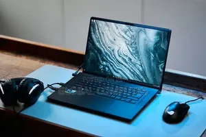 New Laptop Asus ROG Zephyrus G15 16GB Intel Core i9 SSD 1T