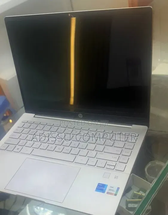 New Laptop HP Pavilion 14 16GB Intel Core i5 SSD 1T