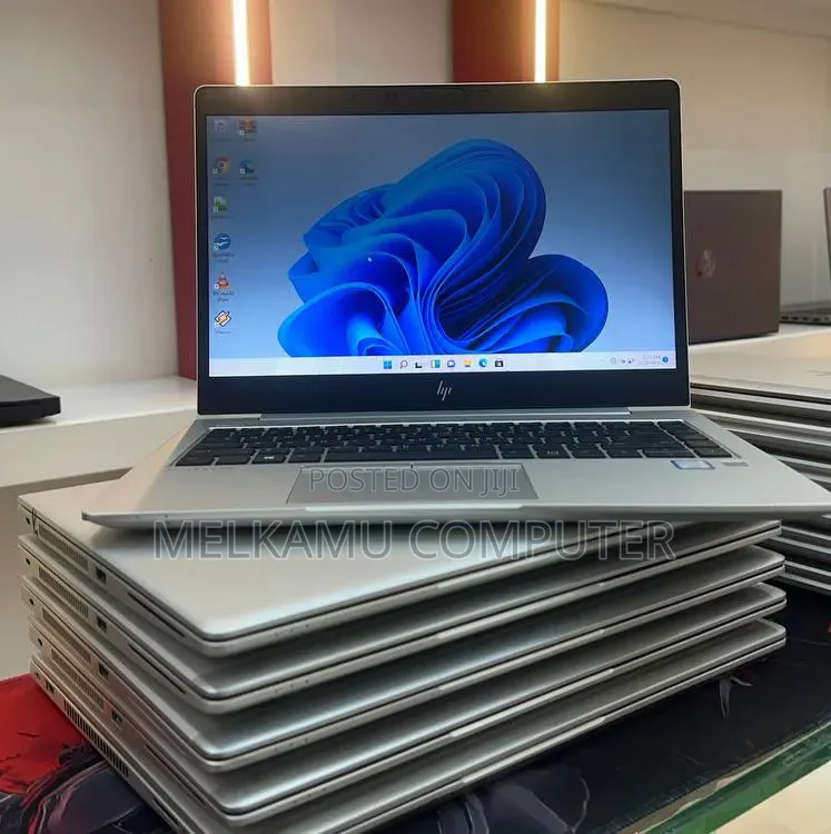 New Laptop HP EliteBook 840 G5 8GB Intel Core i7 SSD 512GB