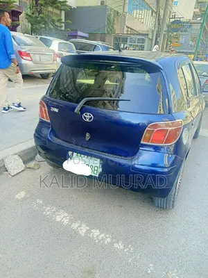 Toyota Vitz 2003 Blue