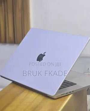 New Laptop Apple MacBook Pro 2021 M1 32GB Apple M1 Pro SSD 512GB