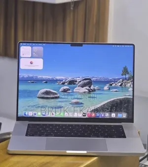 New Laptop Apple MacBook Pro 2021 M1 32GB Apple M1 Pro SSD 512GB