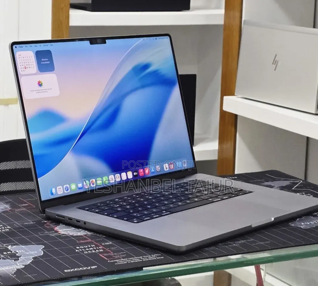 New Laptop Apple MacBook Pro 2021 M1 Max 64GB Apple M1 Max SSD 1T