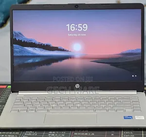 New Laptop HP Stream Notebook 8GB Intel Core i5 SSD 256GB