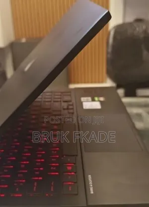 New Laptop HP Omen 15 16GB Intel Core i7 SSD 512GB