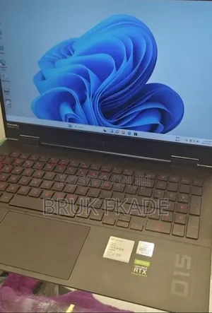 New Laptop HP Omen 15 16GB Intel Core i7 SSD 512GB