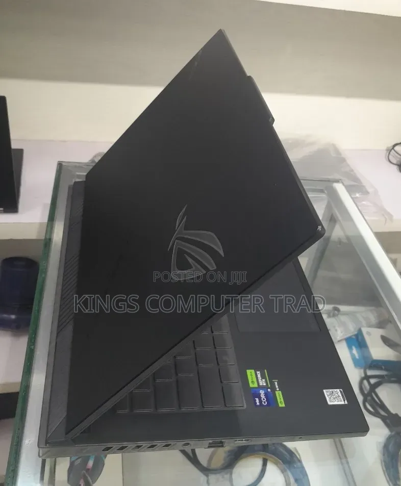 New Laptop Asus ROG Zephyrus G15 16GB Intel Core i9 SSD 1T