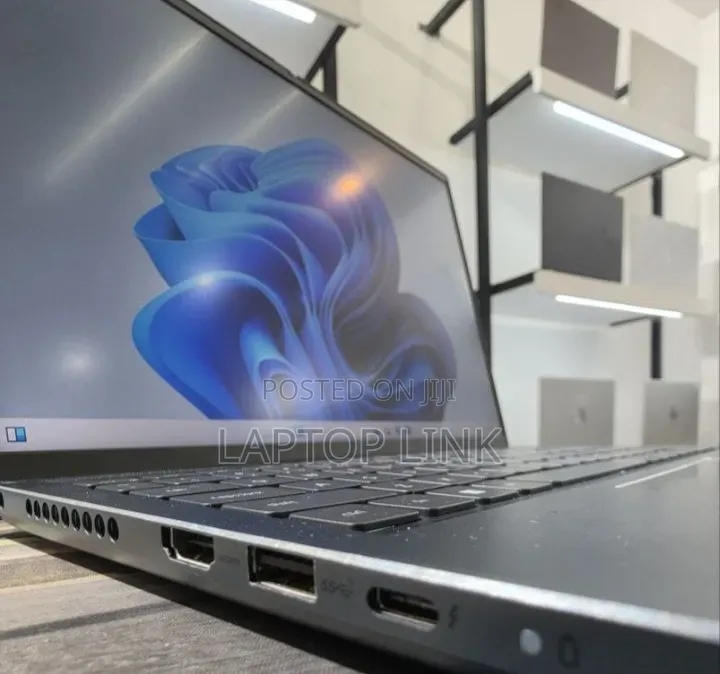 New Laptop Dell Inspiron 15 16GB Intel Core i7 SSD 512GB