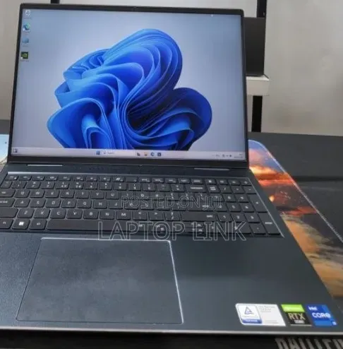 New Laptop Dell Inspiron 15 16GB Intel Core i7 SSD 512GB