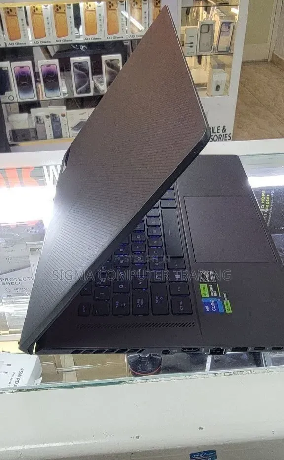 New Laptop Asus ROG Zephyrus G15 16GB Intel Core i7 SSD 512GB