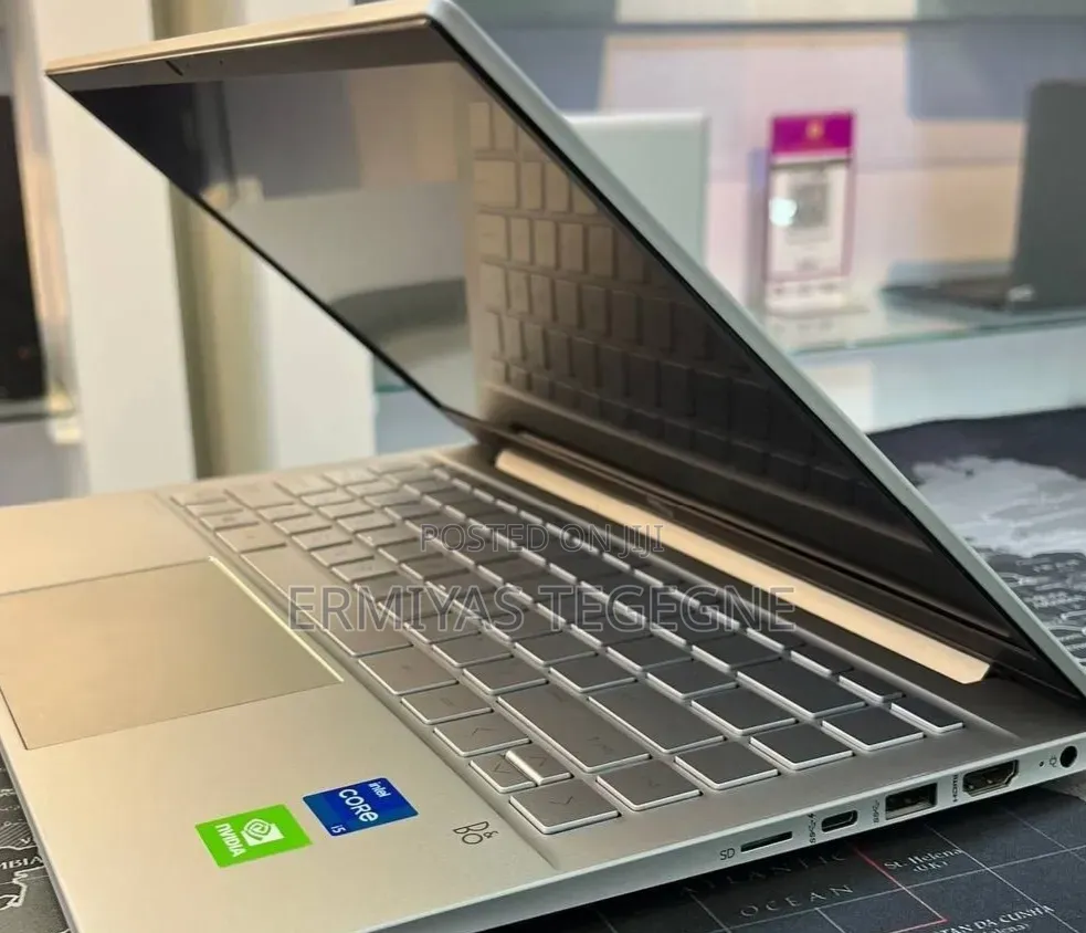 New Laptop HP Pavilion 15 16GB Intel Core i5 SSD 512GB