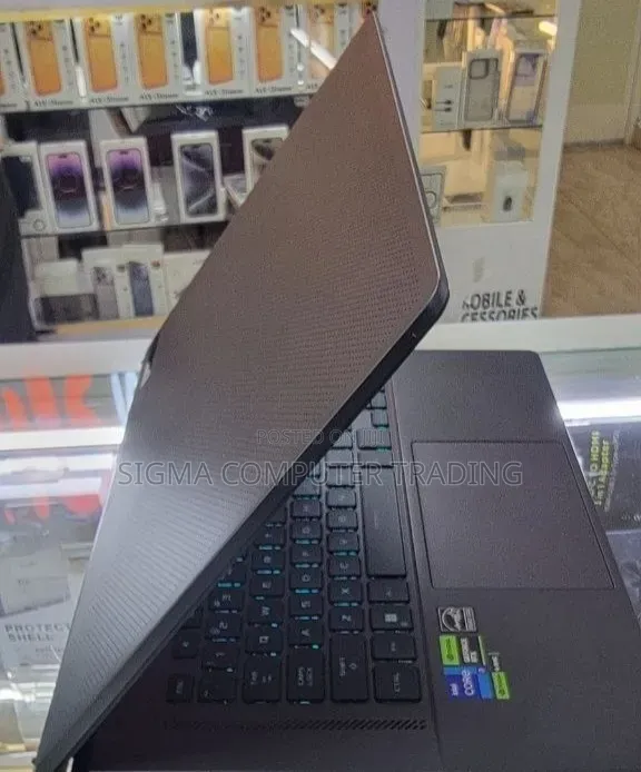 New Laptop Asus ROG Zephyrus G15 16GB Intel Core i7 SSD 512GB