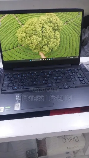 New Laptop Lenovo Ideapad 3 16GB Intel Core i5 SSD 512GB