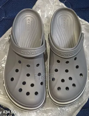 Crocs Shose