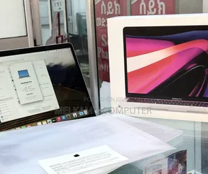 New Laptop Apple MacBook Pro 2020 M1 8GB Apple M1 SSD 512GB