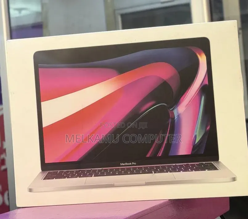 New Laptop Apple MacBook Pro 2020 M1 8GB Apple M1 SSD 512GB