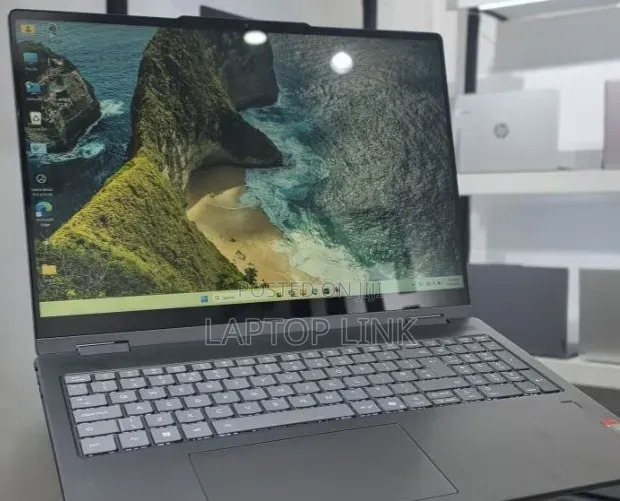 New Laptop Lenovo Yoga 2 16GB Intel Core Ultra 5 SSD 512GB