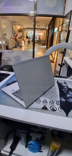 New Laptop HP EliteBook 840 G5 8GB Intel Core i5 SSD 512GB