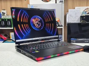 New Laptop MSI Raider GE68HX 13VI-202US 32GB Intel Core i9 SSD 1T