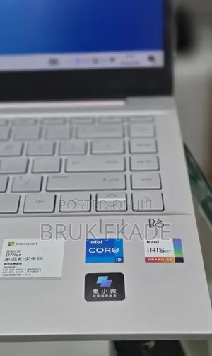 New Laptop HP Pavilion 14 16GB Intel Core i5 SSD 512GB
