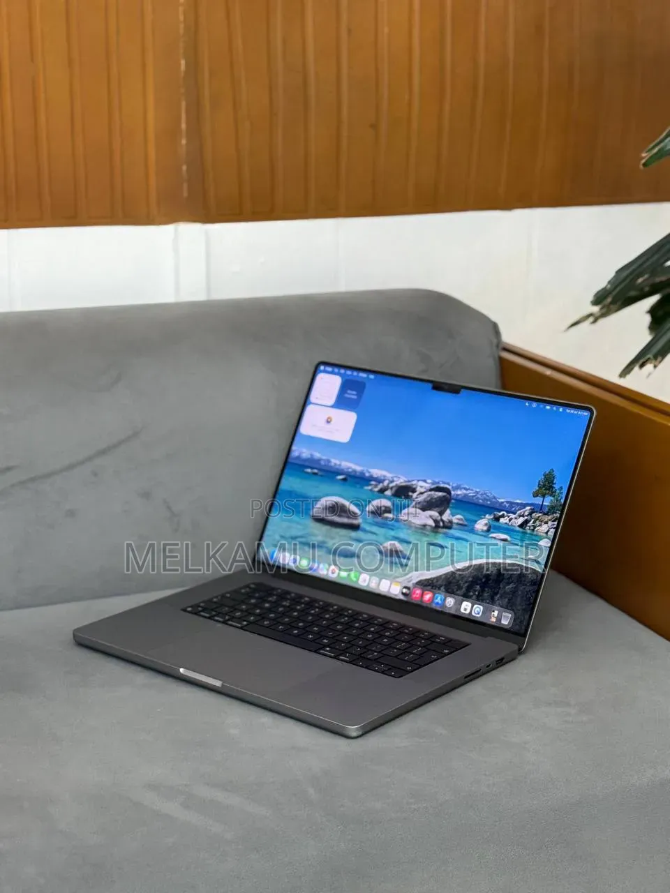 New Laptop Apple MacBook Pro 2021 M1 32GB Apple M1 SSD 512GB