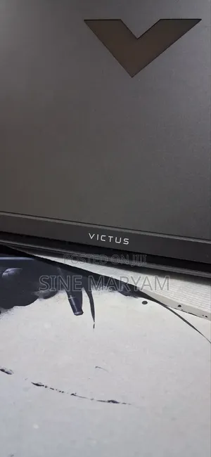 New Laptop HP Victus 16 16GB AMD Ryzen 7 SSD 512GB