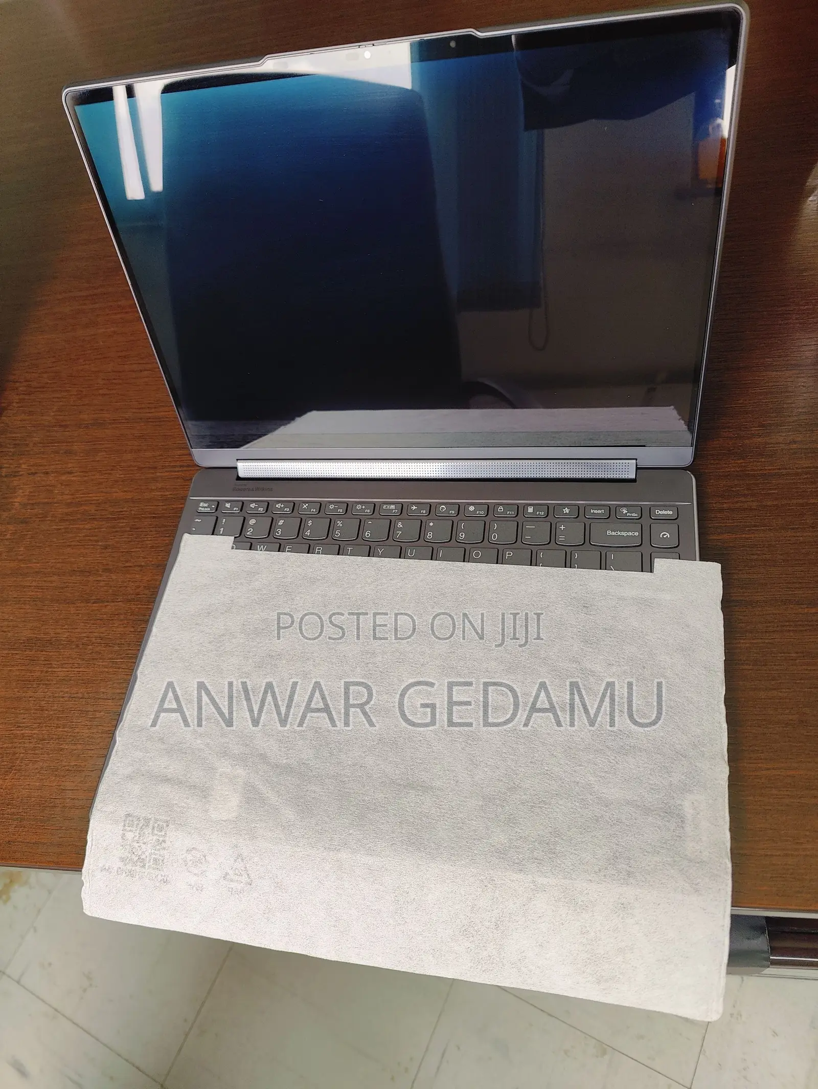New Laptop Lenovo Yoga 9 16GB Intel Core i7 SSD 1T
