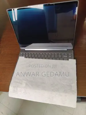 New Laptop Lenovo Yoga 9 16GB Intel Core i7 SSD 1T
